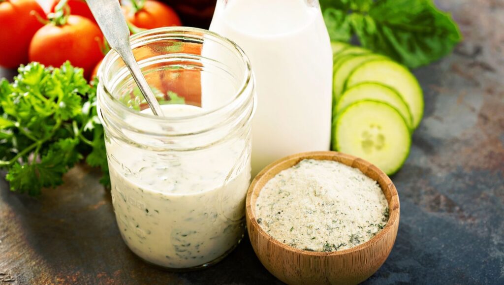 Super maklike Ranch Dressing