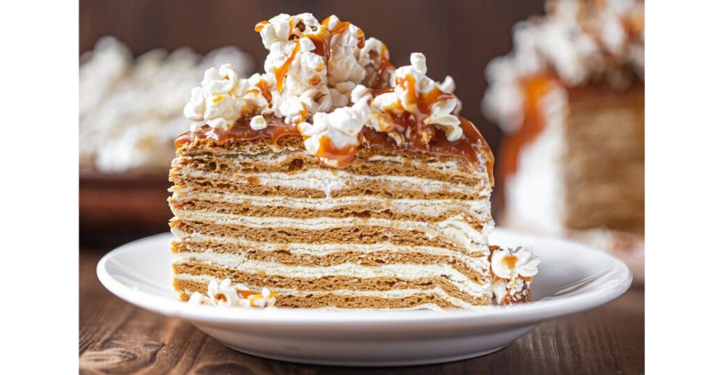 Russiese Heuningkoek met roomkaas lagies