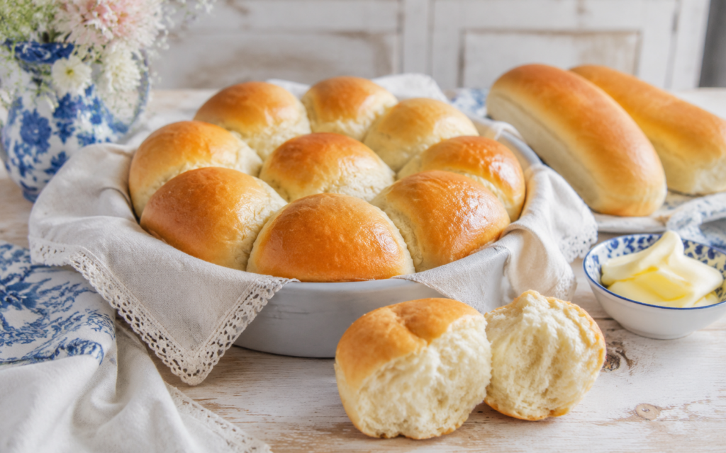 Sagte broodrolletjies / Soft breadrolls